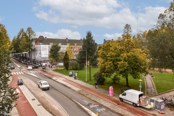 Photo 9 of Albert Neuhuysstraat 30-3