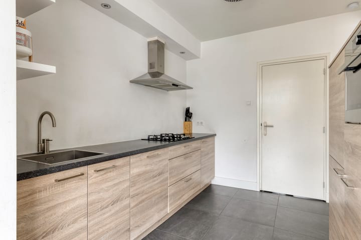 Foto 10 van Mercuriusstraat 6