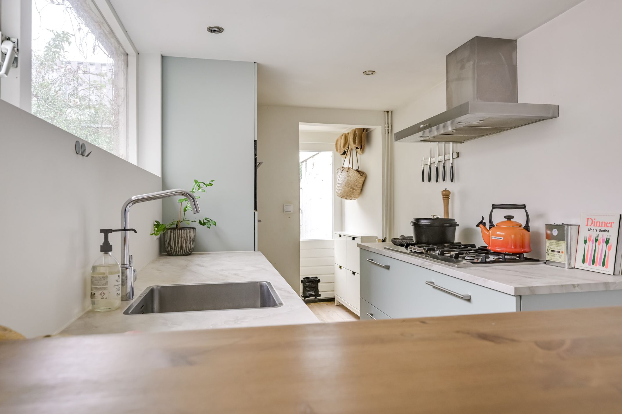 Foto 12 van Leliestraat 18