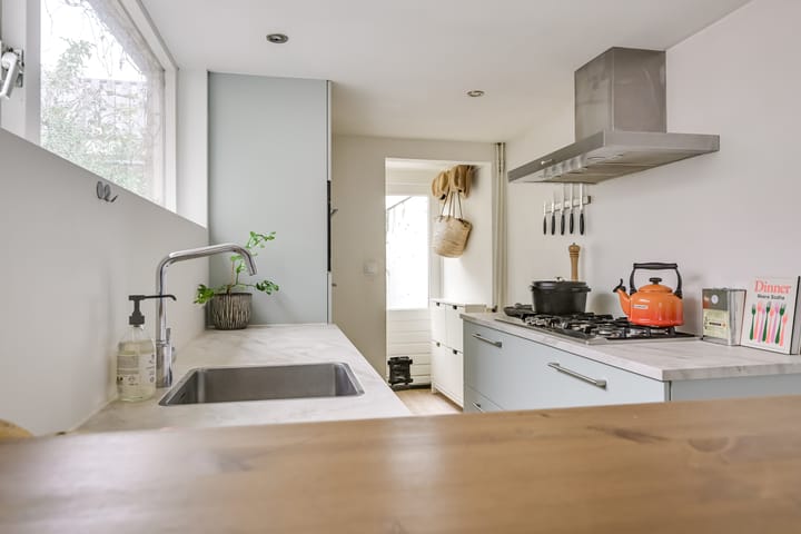 Foto 12 van Leliestraat 18