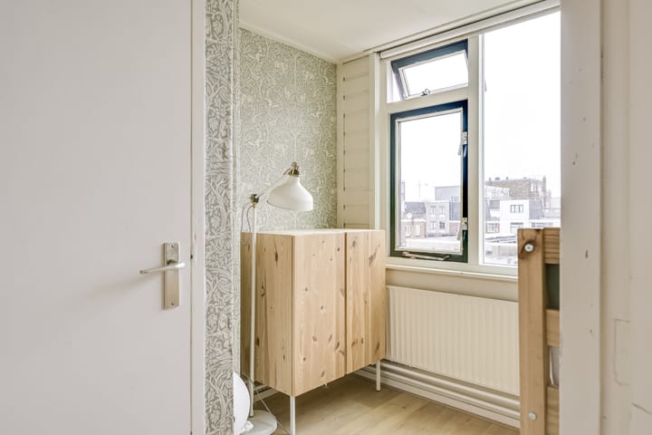 Foto 35 van Leliestraat 18