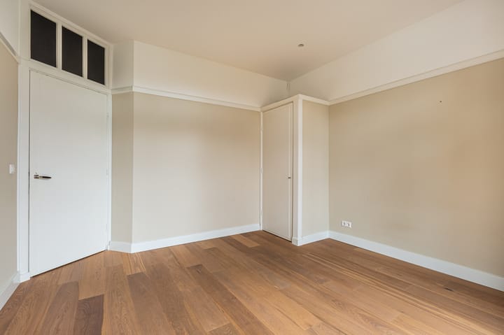 Photo 24 of Maasstraat 79-3