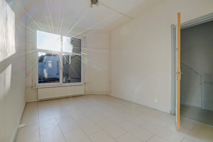 Foto 7 van Newtonplein 51-A