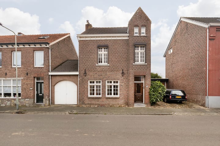 Photo 5 of Stationsstraat 140