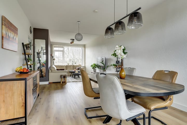 Photo 6 of Leeuwerikstraat 51