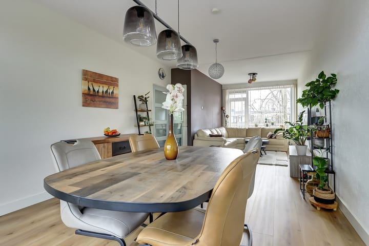 Photo 10 of Leeuwerikstraat 51