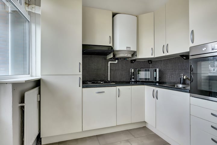 Photo 12 of Leeuwerikstraat 51