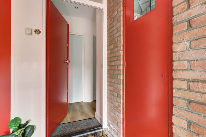 Photo 24 of Leeuwerikstraat 51