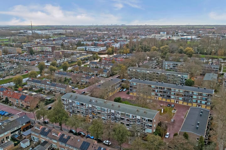 Photo 43 of Leeuwerikstraat 51