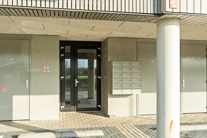 Photo 42 of Adriaen Blockstraat 8