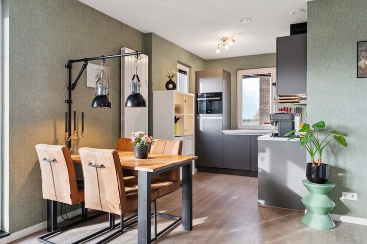 Photo 14 of Adriaen Blockstraat 8