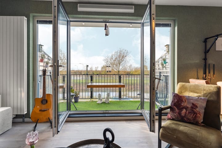 Photo 11 of Adriaen Blockstraat 8