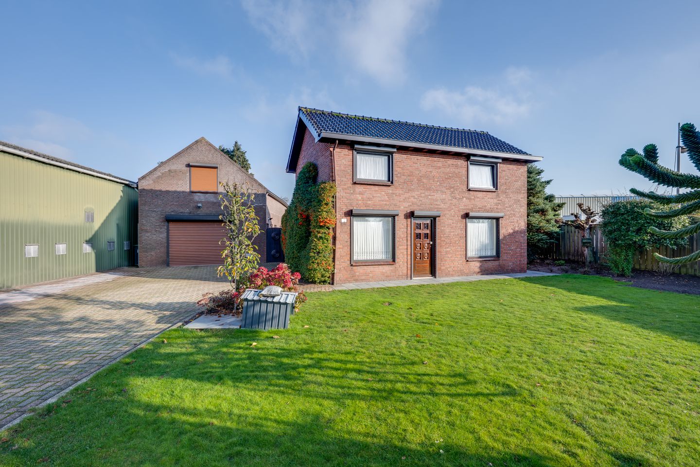 Photo 1 of Elzenstraat 12