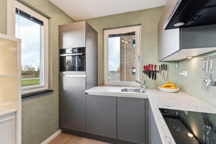 Photo 21 of Adriaen Blockstraat 8