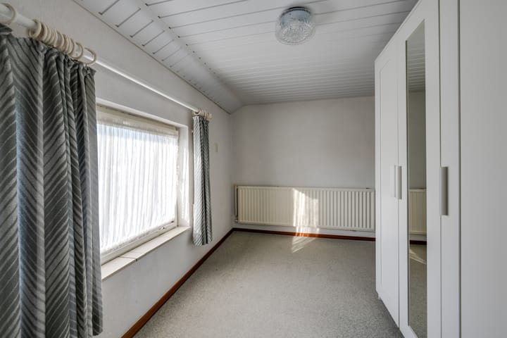 Photo 16 of Elzenstraat 12