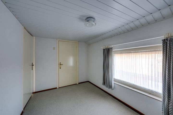 Photo 18 of Elzenstraat 12