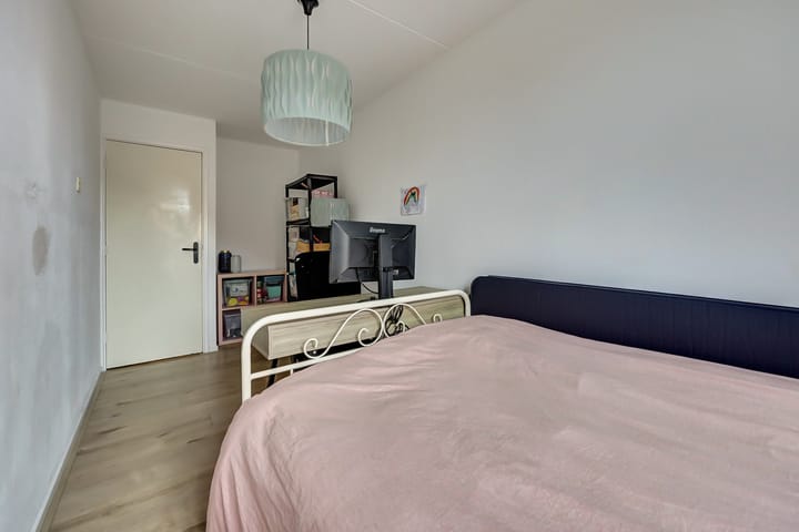 Foto 24 van Rietgorsmeen 93