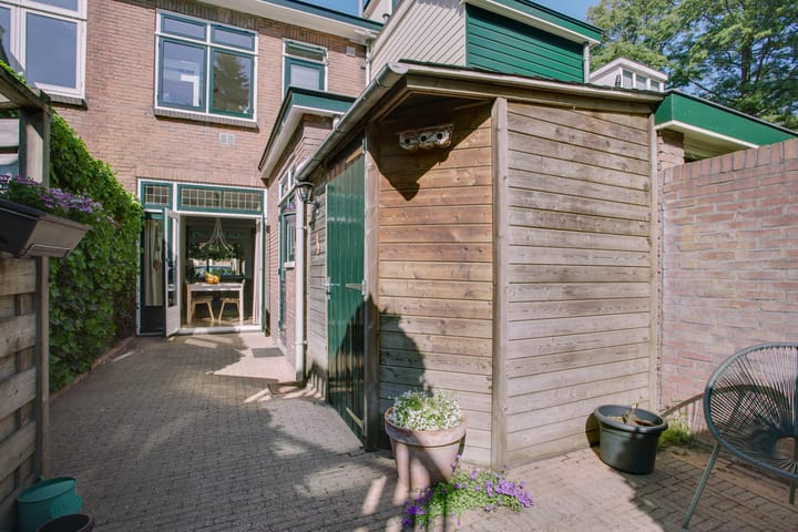 Photo 20 of Coornhertstraat 59