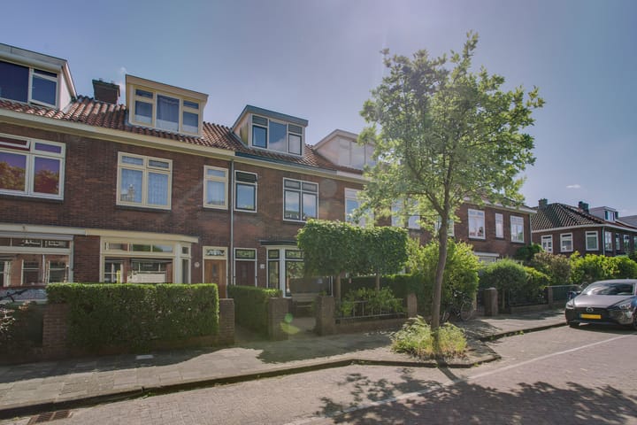 Photo 2 of Coornhertstraat 59