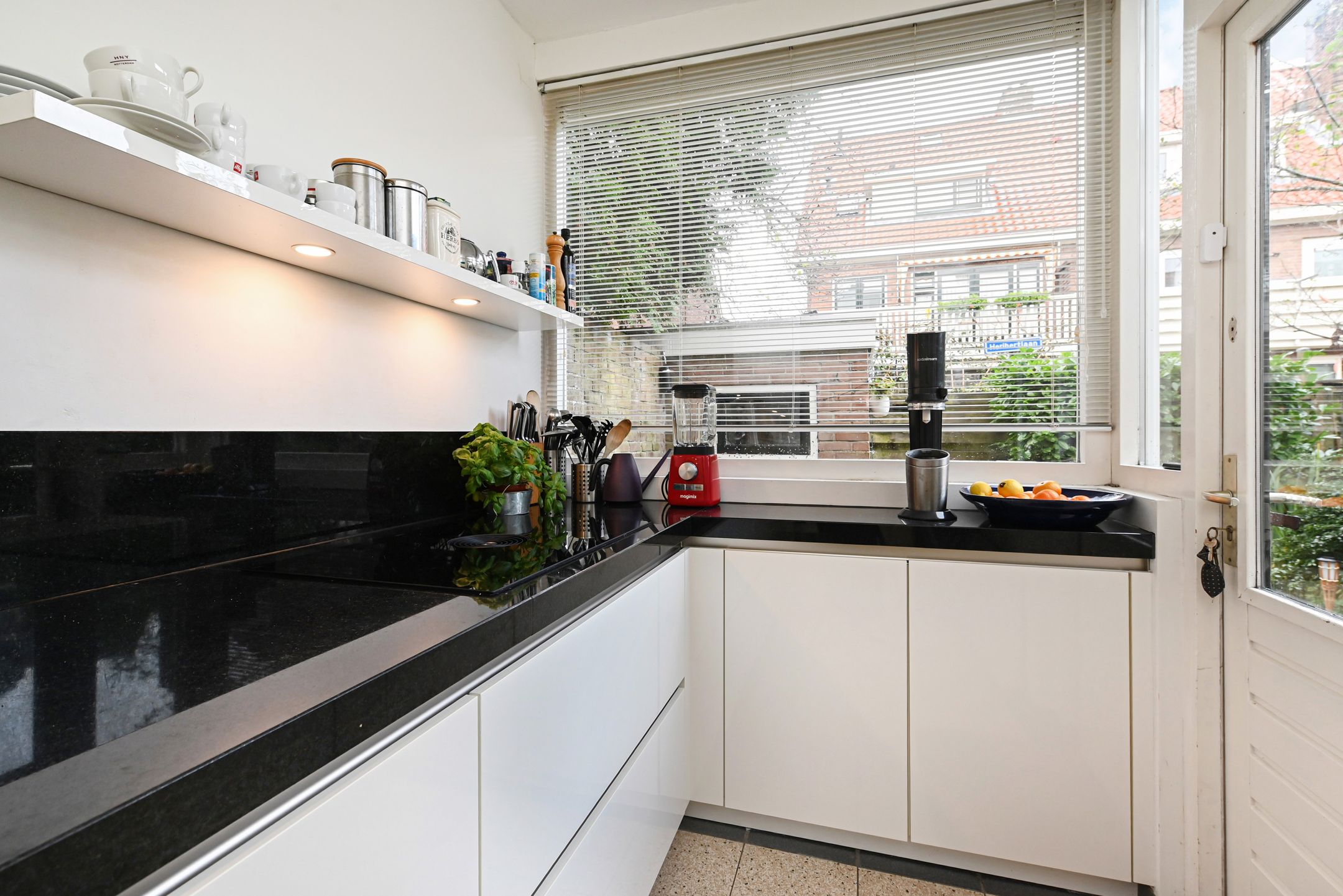 Photo 21 of Hof van Delftlaan 8