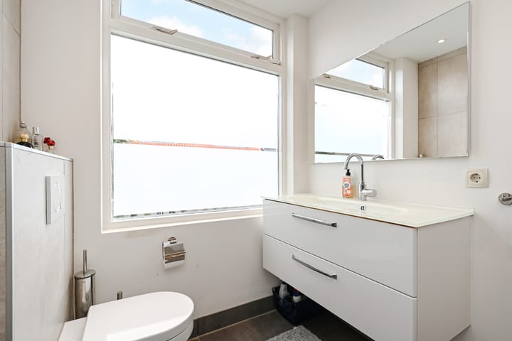 Photo 45 of Hof van Delftlaan 8