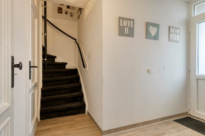 Photo 2 of Kroonkruid 1