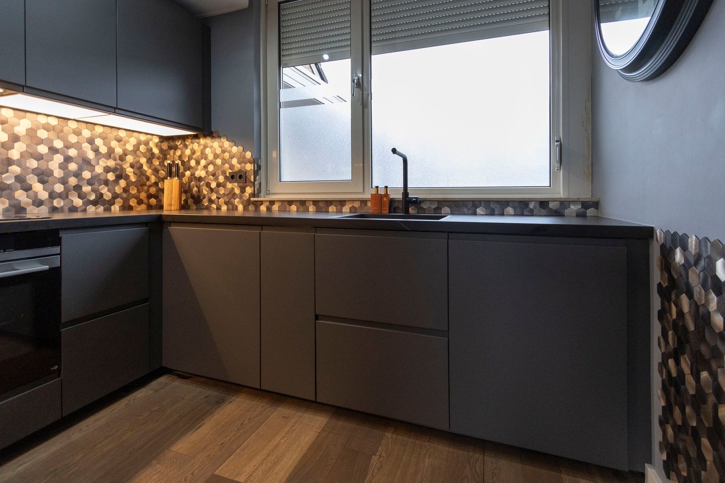 Foto 10 van Abshove 8