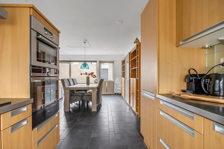 Foto 11 van Albert Verweystraat 42