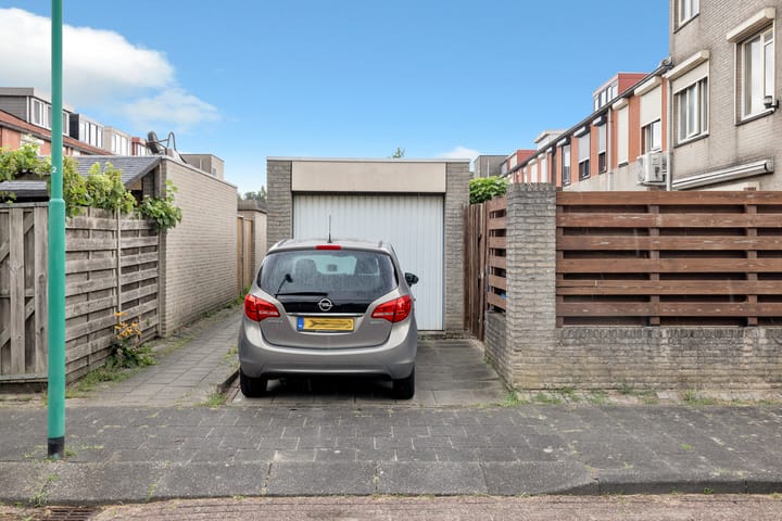 Foto 27 van Albert Verweystraat 42