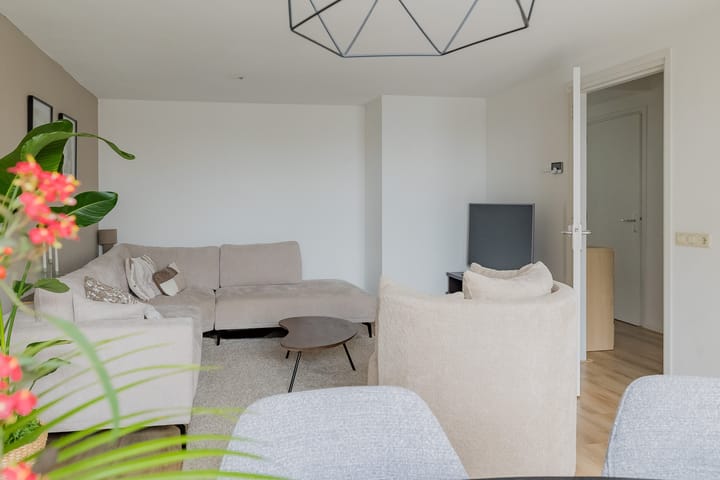 Foto 8 van Frank Sinatraplein 8