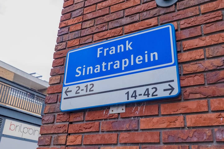 Foto 24 van Frank Sinatraplein 8