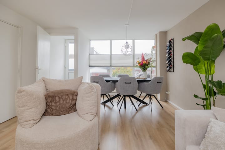 Foto 6 van Frank Sinatraplein 8