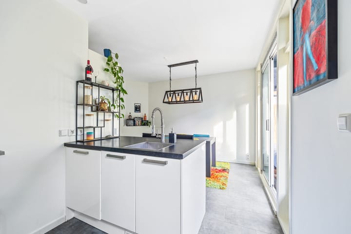 Photo 4 of Miquelstraat 36