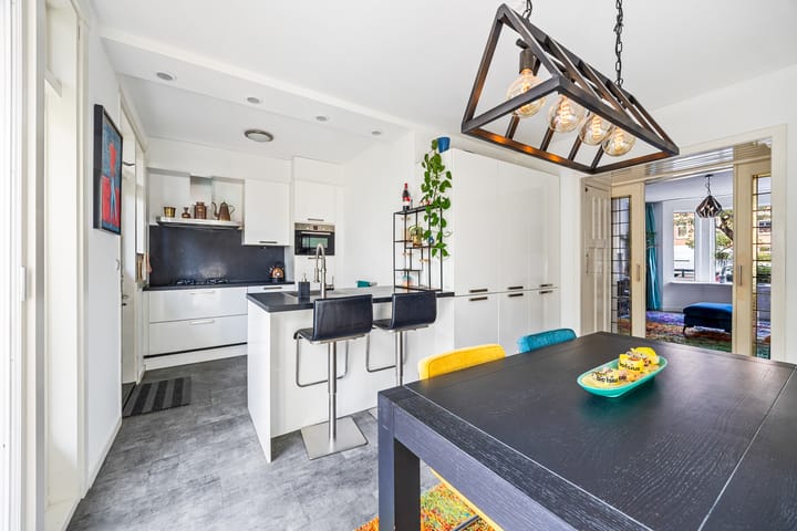 Photo 16 of Miquelstraat 36