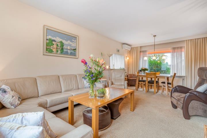 Foto 15 van V N laan 42