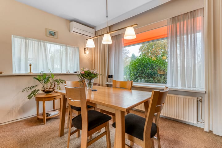 Foto 16 van V N laan 42