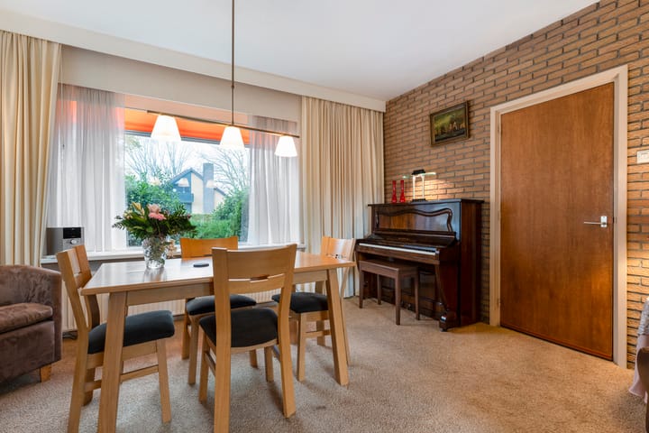 Foto 17 van V N laan 42