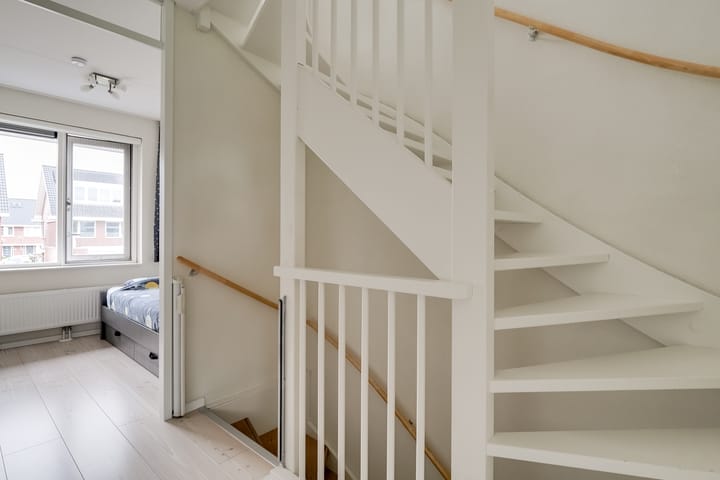 Photo 18 of Adriaan Anthoniszstraat 18