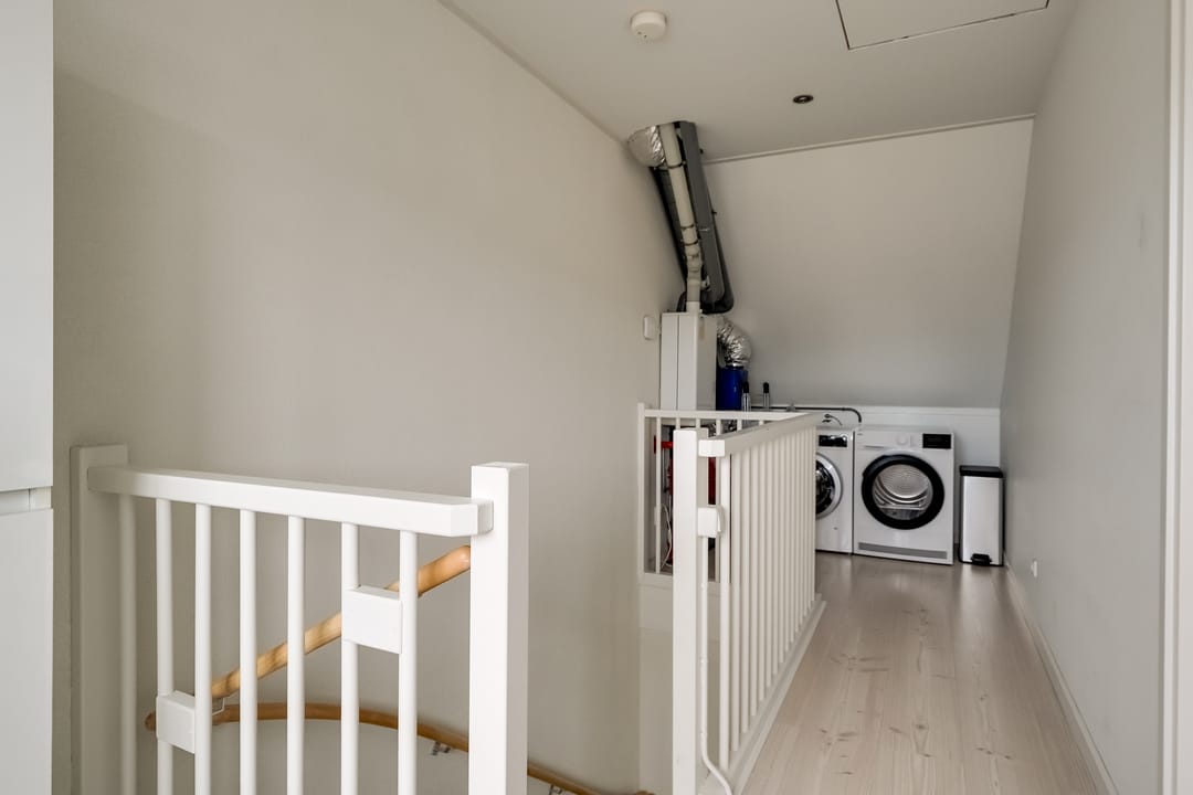 Photo 32 of Adriaan Anthoniszstraat 18