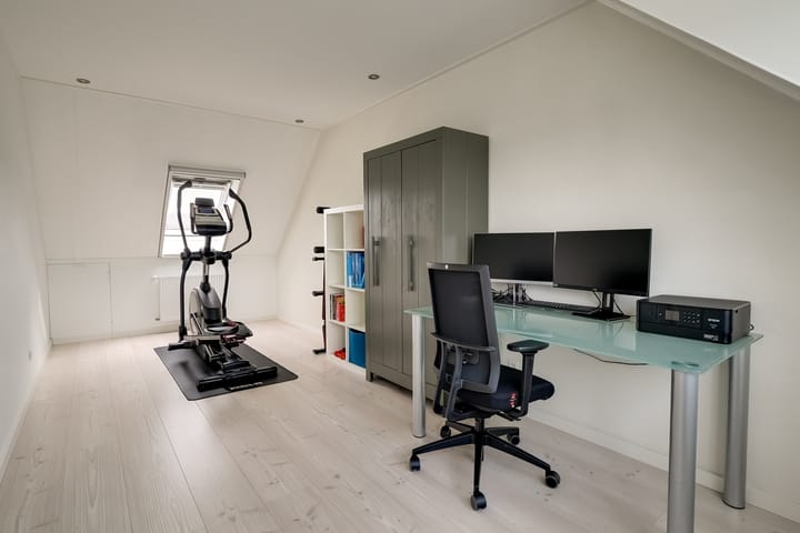 Photo 34 of Adriaan Anthoniszstraat 18