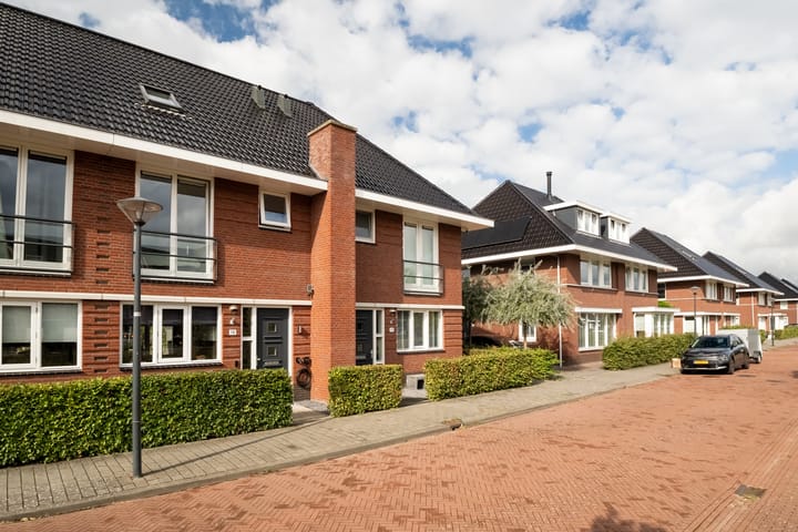 Photo 36 of Adriaan Anthoniszstraat 18