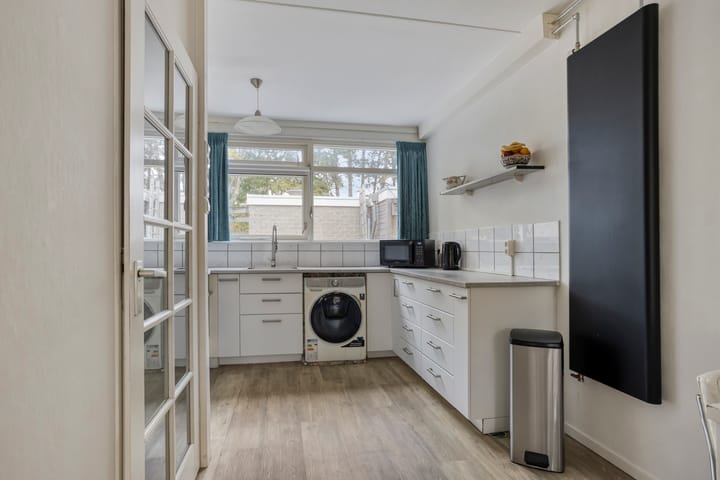 Foto 9 van Raaigras 185