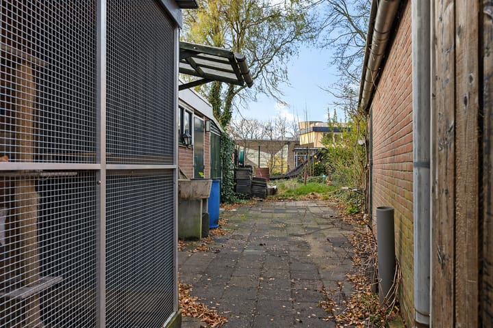 Foto 31 van Sluisstraat 151