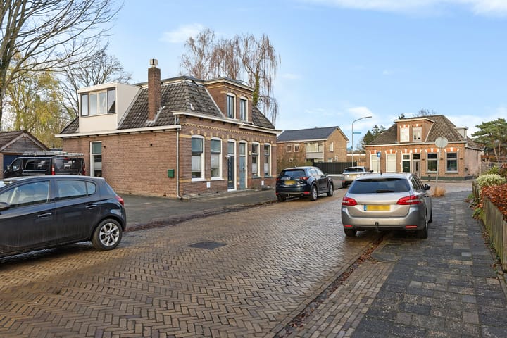 Foto 37 van Sluisstraat 151