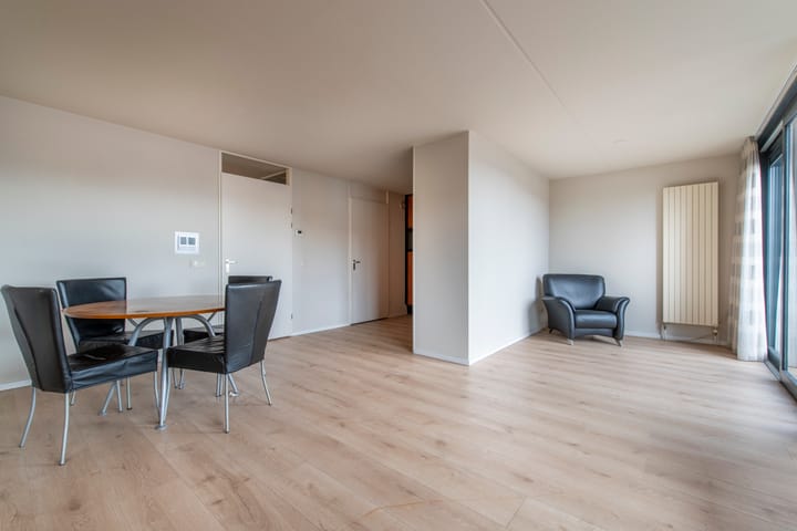 Foto 6 van Blauwgras 5-10