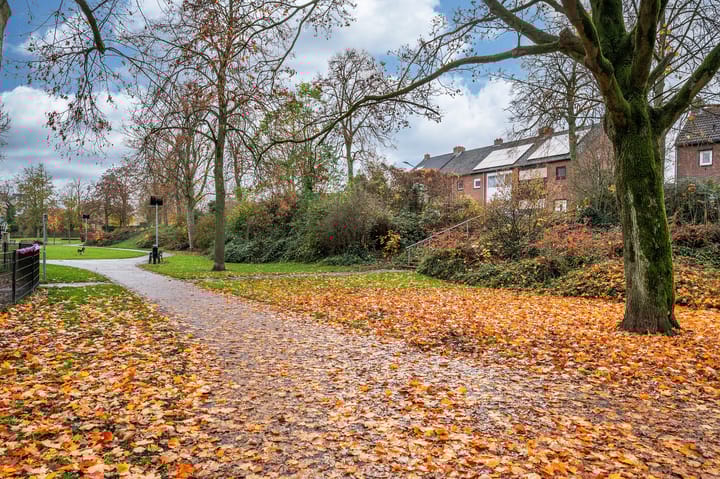 Photo 28 of Burgemeester d'Olnestraat 20