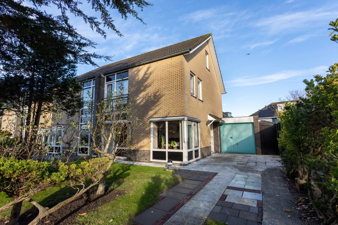 Photo 1 of Anna van Renesselaan 31