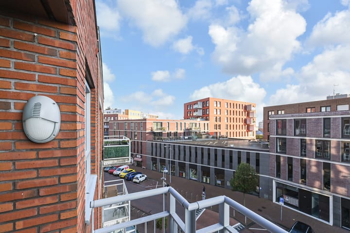 Foto 24 van Oosterheemplein 455