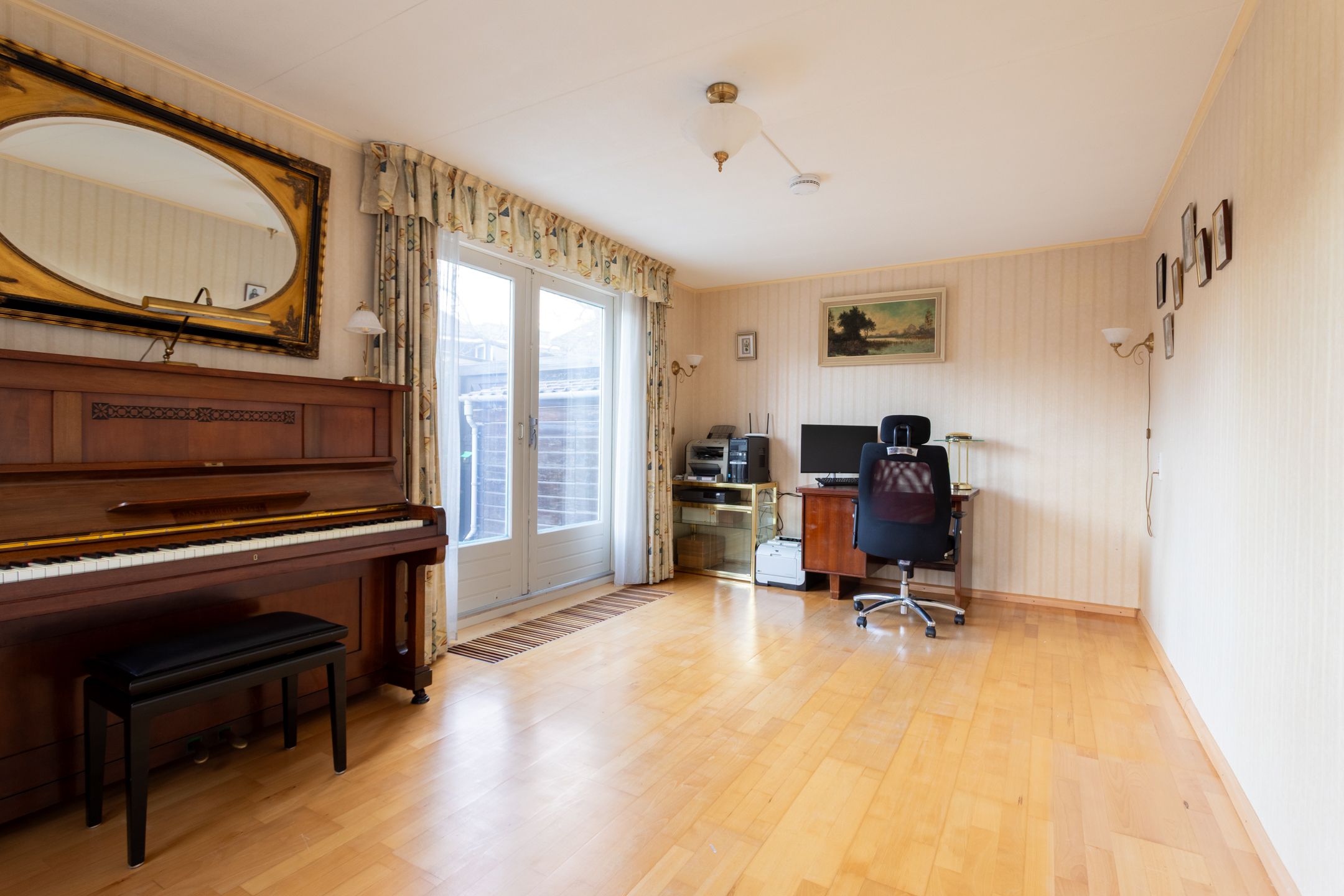 Photo 15 of Anna van Renesselaan 31