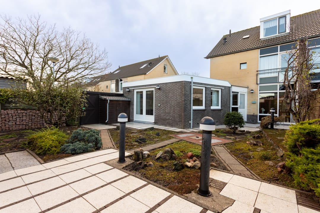 Photo 26 of Anna van Renesselaan 31